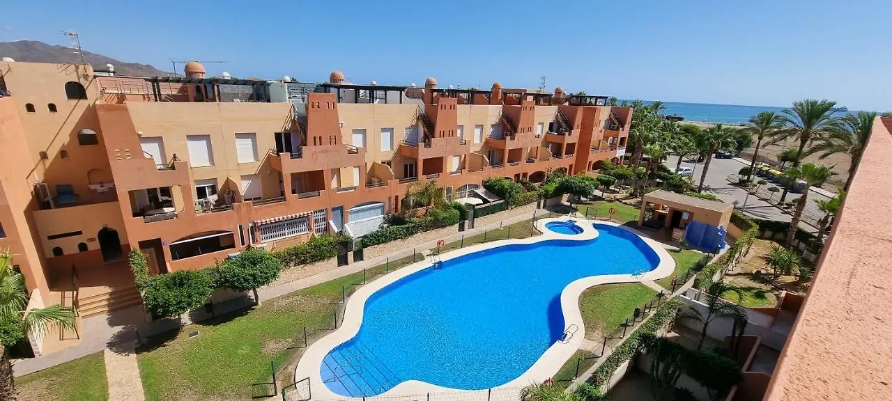 Homes Of Spain, Apartamentos Paraiso Vera Playa, Ed Tahiti, Atico F De 2 Dormitorios Con Piscina Privada En Solarium Y Barbacoa, Pie De Playa Spanien