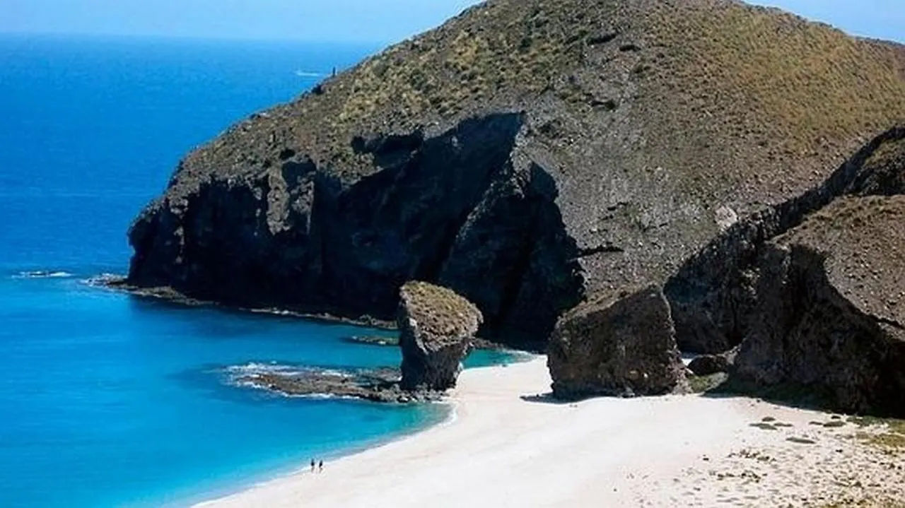 Lägenhet Homes Of Spain, Apartamentos Paraiso Vera Playa, Ed Tahiti, Atico F De 2 Dormitorios Con Piscina Privada En Solarium Y Barbacoa, Pie De Playa